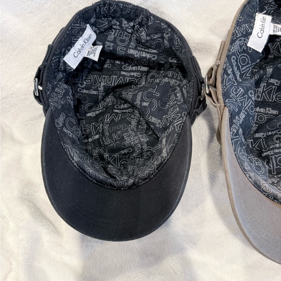 Calvin Klein Black and Tan Caps - Picture 4 of 8